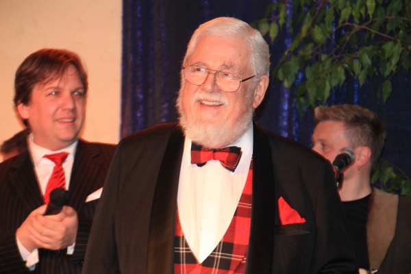 Weihnachtsball   075.jpg